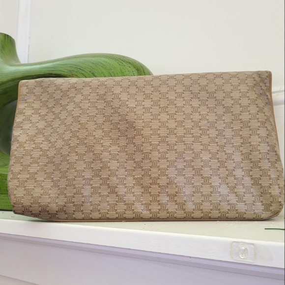 Celine Macadam Vintage Folding clutch and Celine Vintage glasses case. - Picture 2 of 16